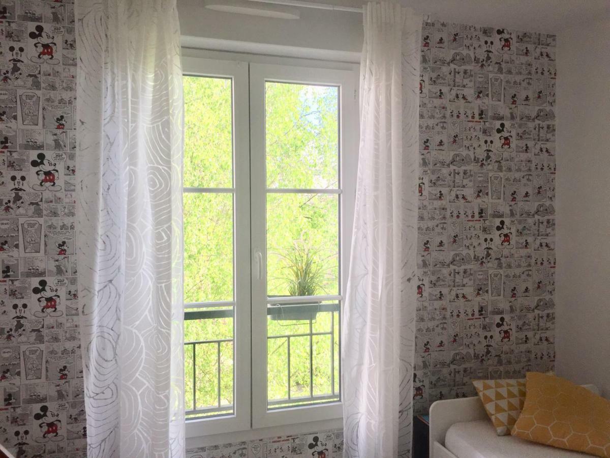 Julie'S Homes Disneyland Serris Exterior photo